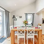 Holiday home 2 Bed In Driffield Oc-93140