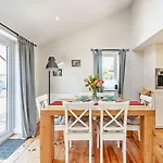 2 Bed In Driffield Oc-93140 * Langton